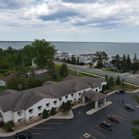 Bay Inn Tawas City Zewnętrze zdjęcie