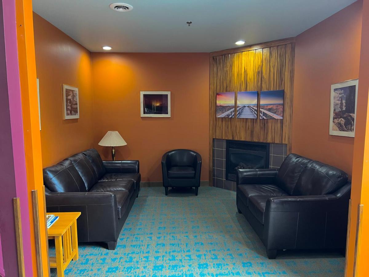 Bay Inn Tawas City Zewnętrze zdjęcie