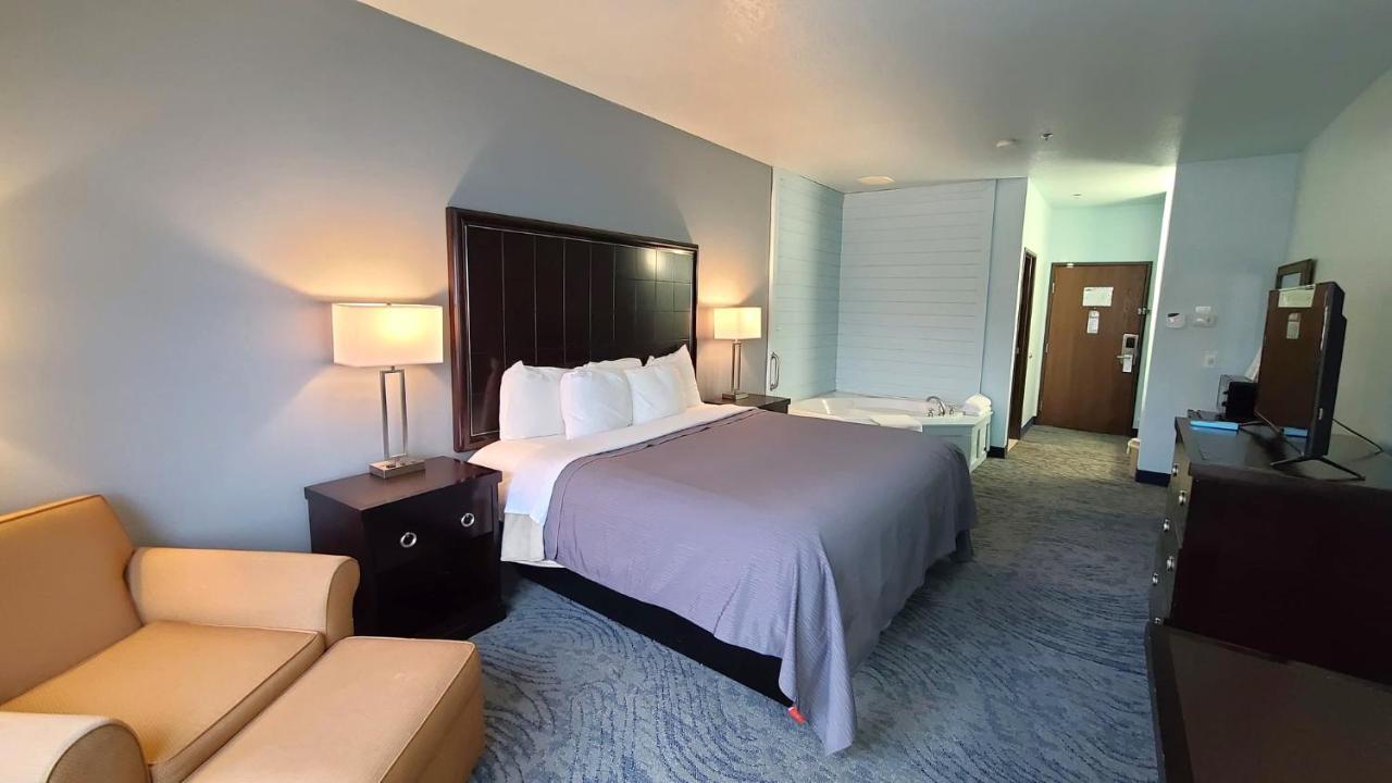 Bay Inn Tawas City Zewnętrze zdjęcie