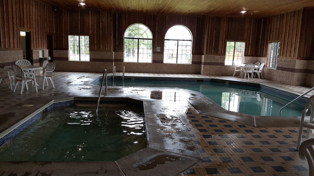 Bay Inn Tawas City Zewnętrze zdjęcie